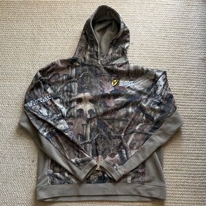 Men’s Camo Hooded Pullover